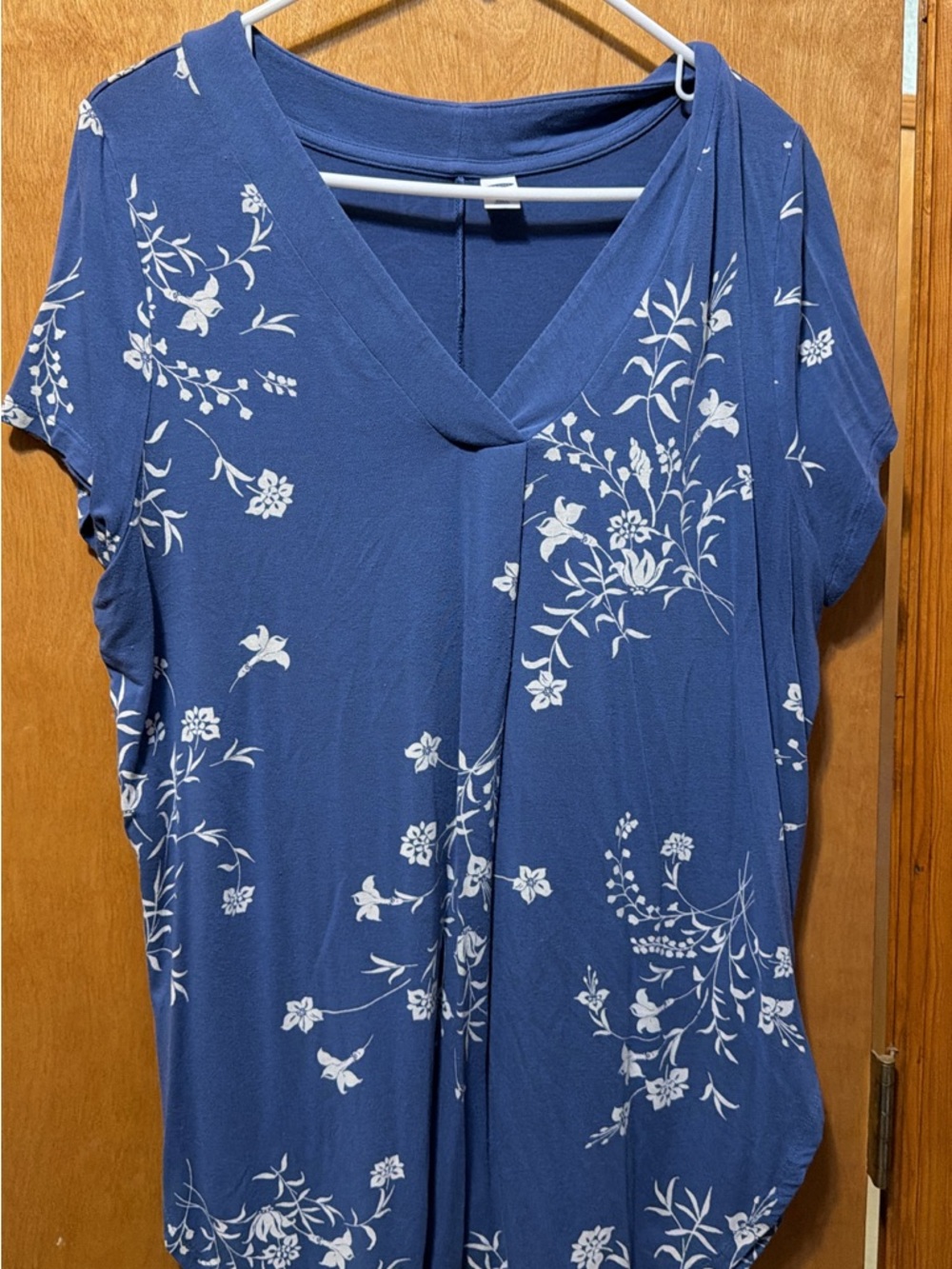 Old Navy Blue V-Neck Floral Tunic